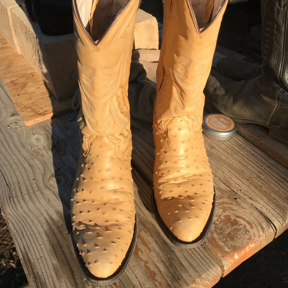 10.5EE Ostrich Embossed Leather Boots